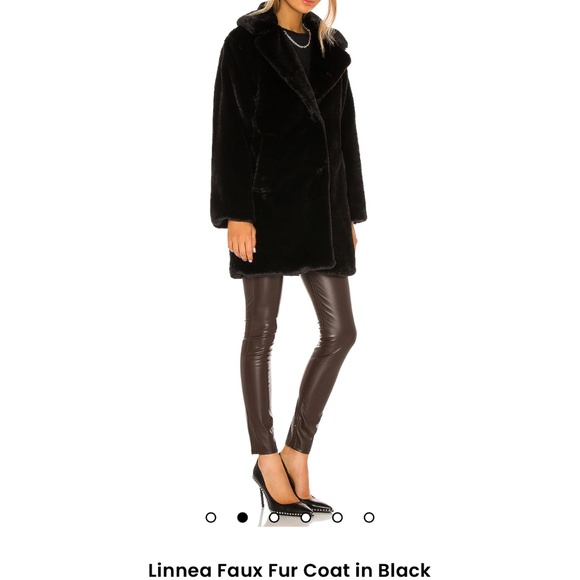 Gorgeous faux fur coat with satin like lining. - Picture 10 of 10